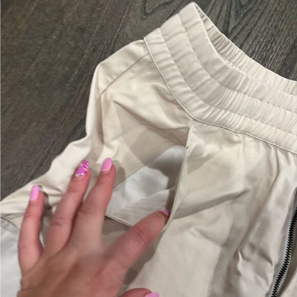 NWOT Converse Mens Cream White Cargo Jogger Pants Size M - Picture 7 of 10